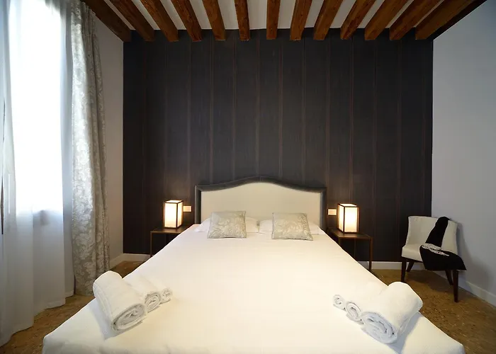 Apartahotel La Fenice Venecia