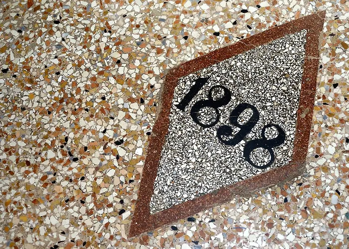 Apartahotel La Fenice 4*