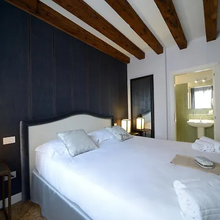 Lejlighedshotel La Fenice Venedig