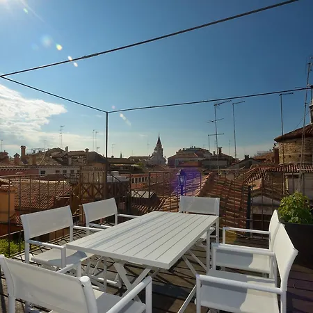 Lejlighedshotel La Fenice Venedig