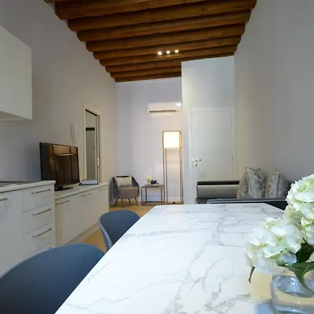 Lejlighedshotel La Fenice Venedig