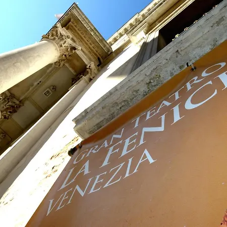 Lejlighedshotel La Fenice Venedig