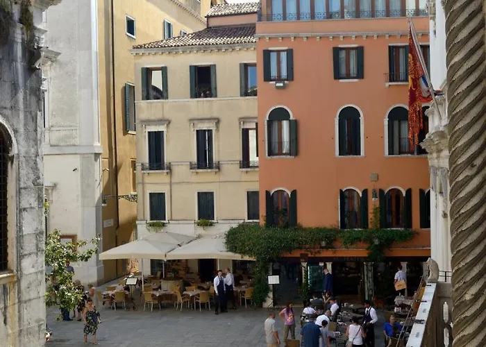 La Fenice Aparthotel Venedig